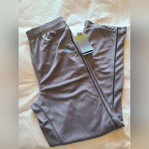 tek gear Other - NWT! Tek Gear Boys / Youth Athletic Pants